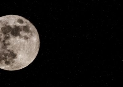 moon 1042